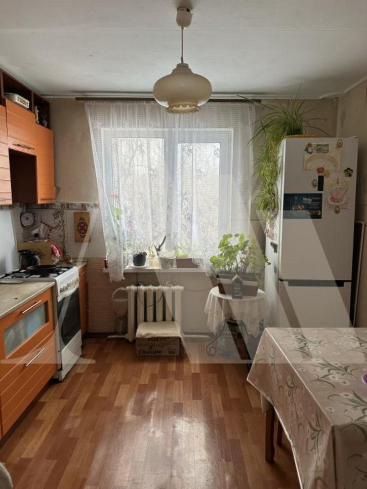 4-комн квартира Маяковского, 32