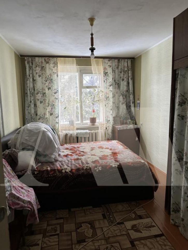 4-комн квартира Маяковского, 32