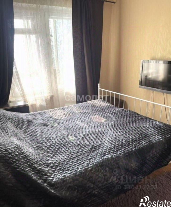 3-комн квартира улица Степанца, 8Б,  д. 8Б
