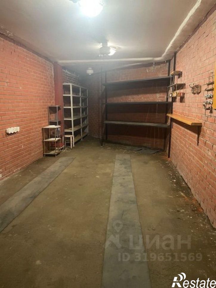 Гараж/парковка улица Волховстроя, 1,  д. 1
