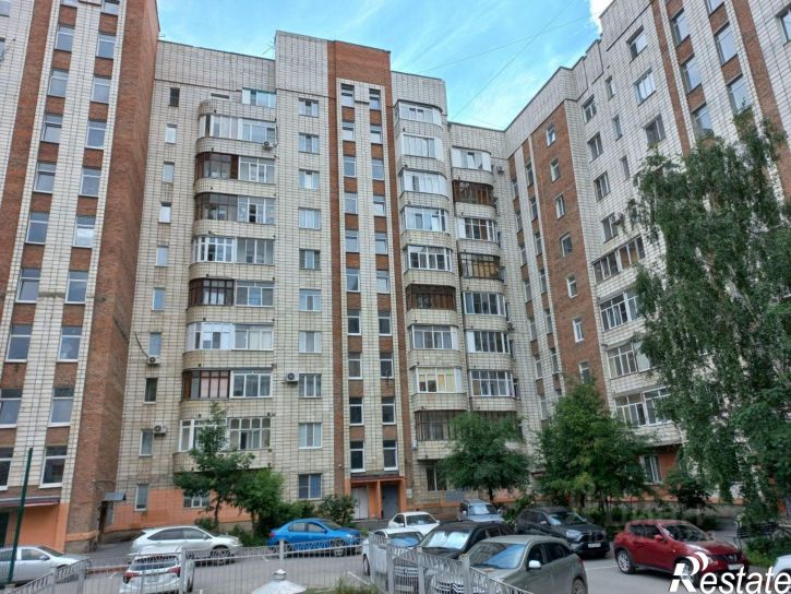 3-комн квартира улица 10 лет Октября, 115,  д. 115
