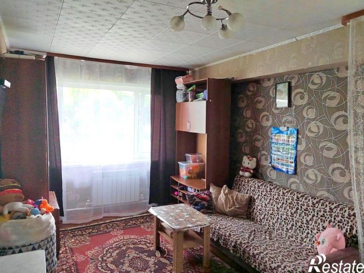 4-комн квартира ул Конституции, 1,  д. 1