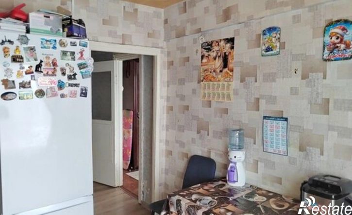 4-комн квартира Шербакульский район, село Екатеринославка, улица Конституции СССР, 10