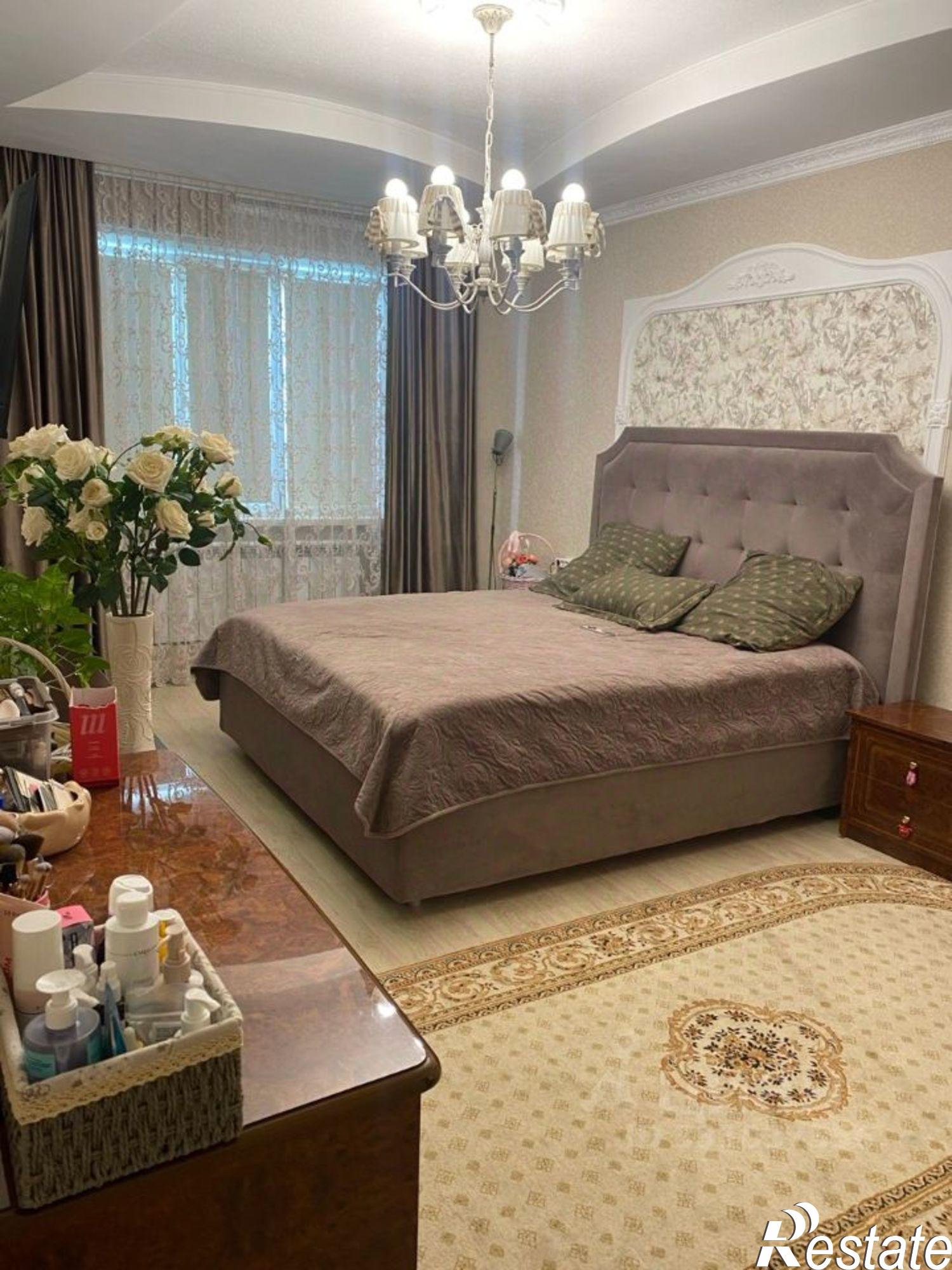 Купить дачу, дом, коттедж за 12 000 000 рублей на Тюкалинск