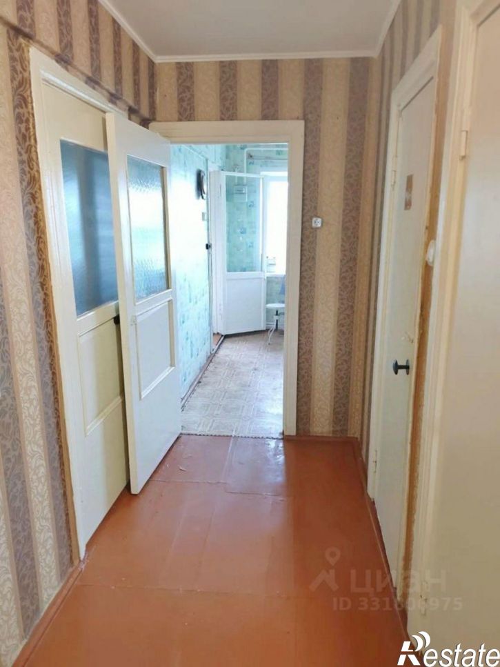 4-комн квартира ул Конституции, 10,  д. 10