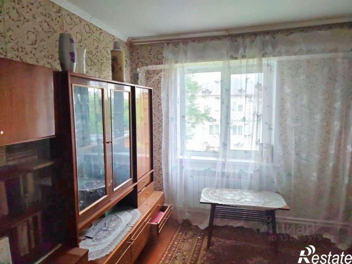 4-комн квартира ул Конституции, 10,  д. 10