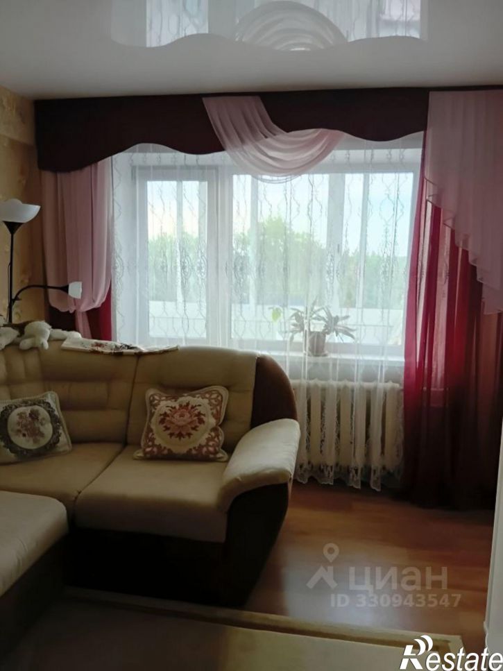 3-комн квартира рабочий посёлок Кормиловка