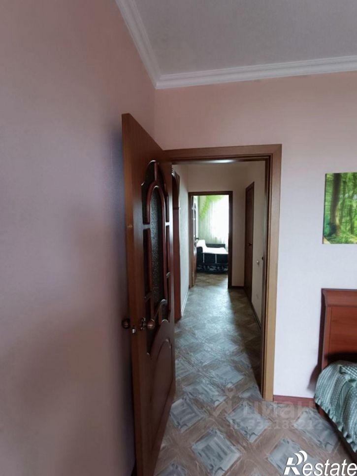 3-комн квартира Омск, улица Завертяева, 18к1