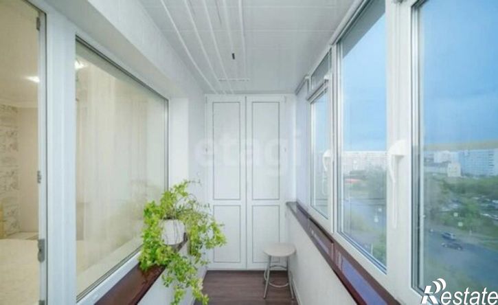 4-комн квартира Омск, микрорайон Заозёрный, проспект Менделеева, 37