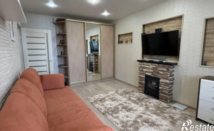1-комн квартира Омск, улица Завертяева, 20к1