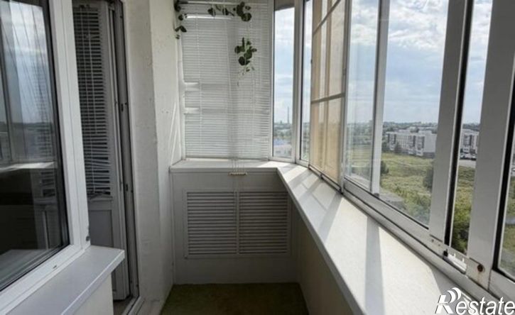 1-комн квартира Омск, улица Завертяева, 20к1