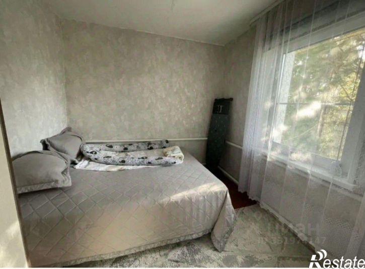 4-комн квартира ул 1 Мая, 14,  д. 14