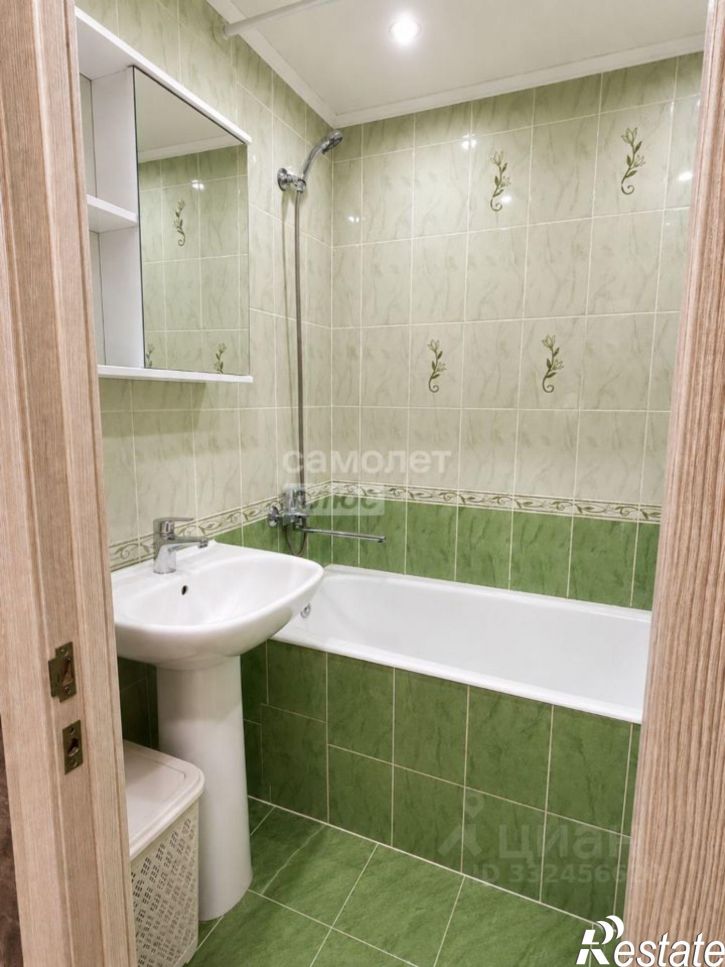 2-комн квартира Б кв-л, 13,  д. 13