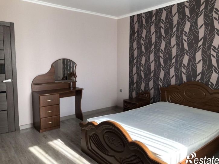 2-комн квартира Омск, улица Конева, 40