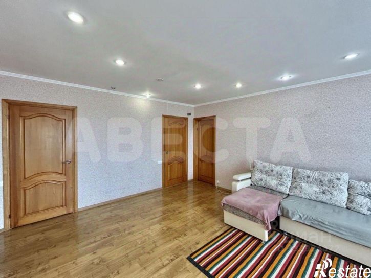 3-комн квартира ул. Конева, 12/2