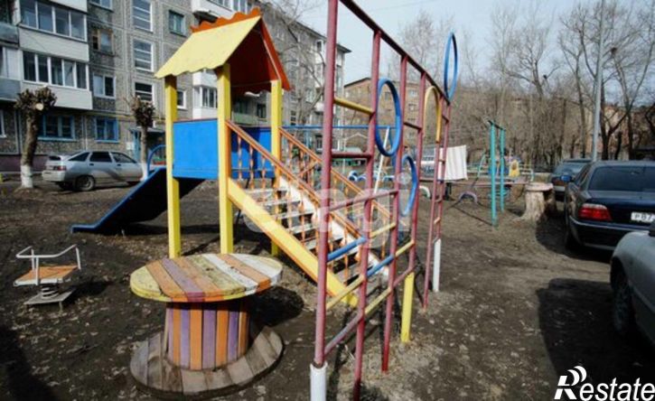 3-комн квартира Омск, улица Труда, 3