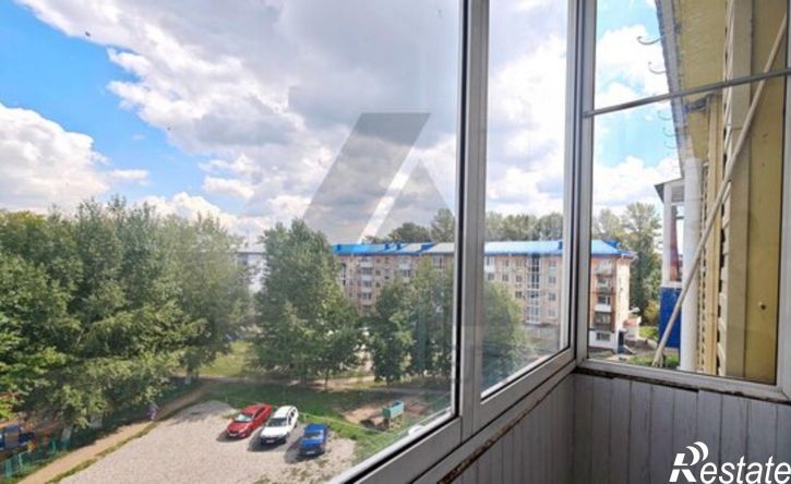 2-комн квартира Омск, посёлок Амурский, улица Багратиона, 1