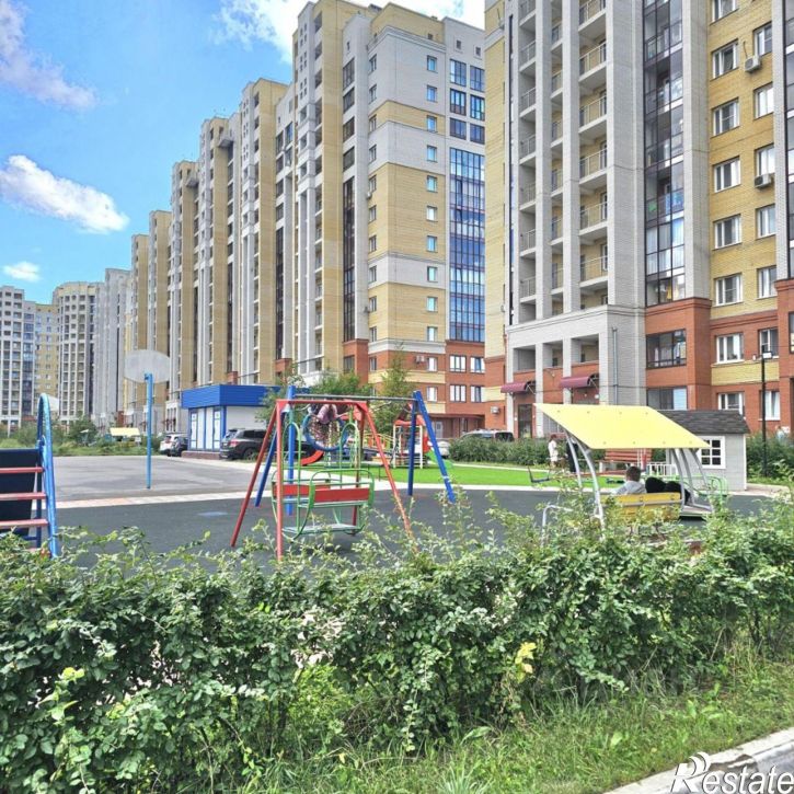 2-комн квартира Омск, улица Красный Путь, 105к3