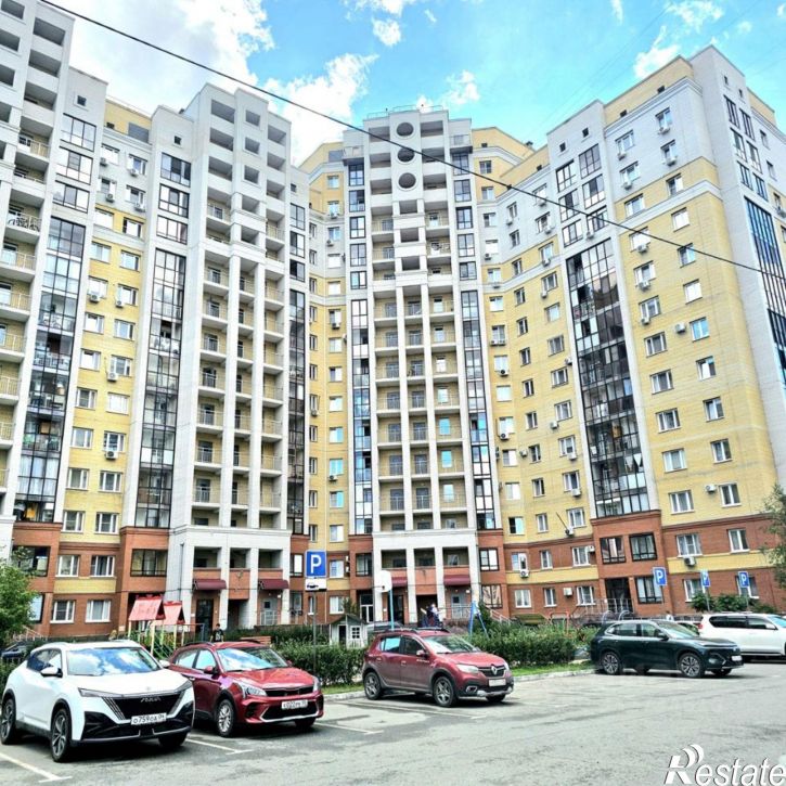 2-комн квартира Омск, улица Красный Путь, 105к3