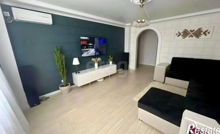 3-комн квартира Омск, бульвар Архитекторов, 4/1