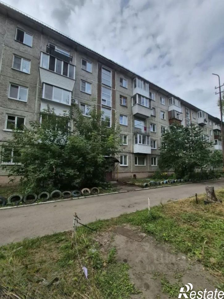 2-комн квартира Омск, улица Андрианова, 34