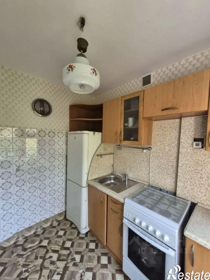 2-комн квартира Омск, улица Андрианова, 34