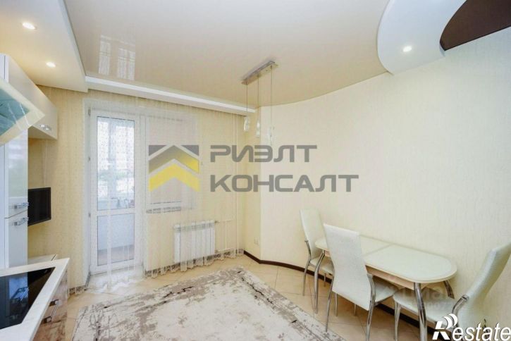 2-комн квартира Омск, проспект Космический, д.16А, к.2