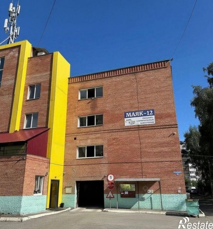 Гараж/парковка Омск, улица Ватутина, 22к1