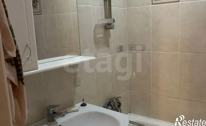3-комн квартира Омск, микрорайон Парковый, улица Фугенфирова, 9
