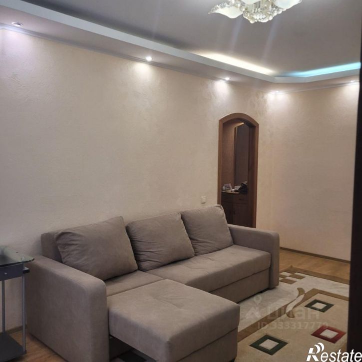 2-комн квартира Омск, микрорайон Заозёрный, улица Бородина, 47