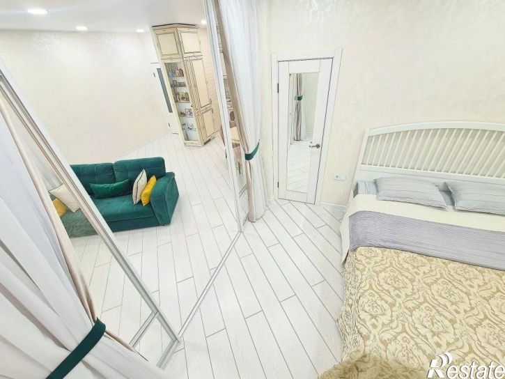 2-комн квартира Омск, улица Масленникова, 58