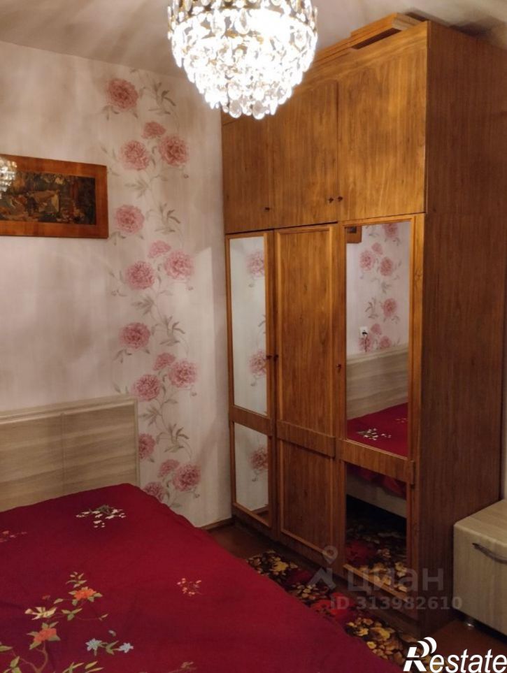 2-комн квартира Омск, улица Добровольского, 6