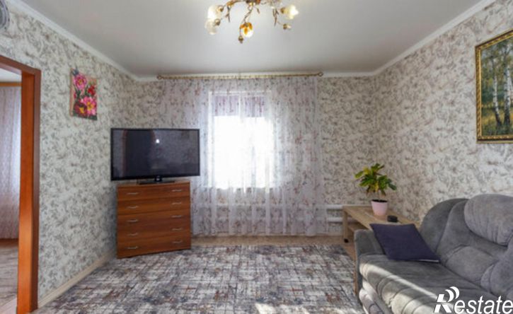 4-комн квартира Омск, Материальная улица, 44