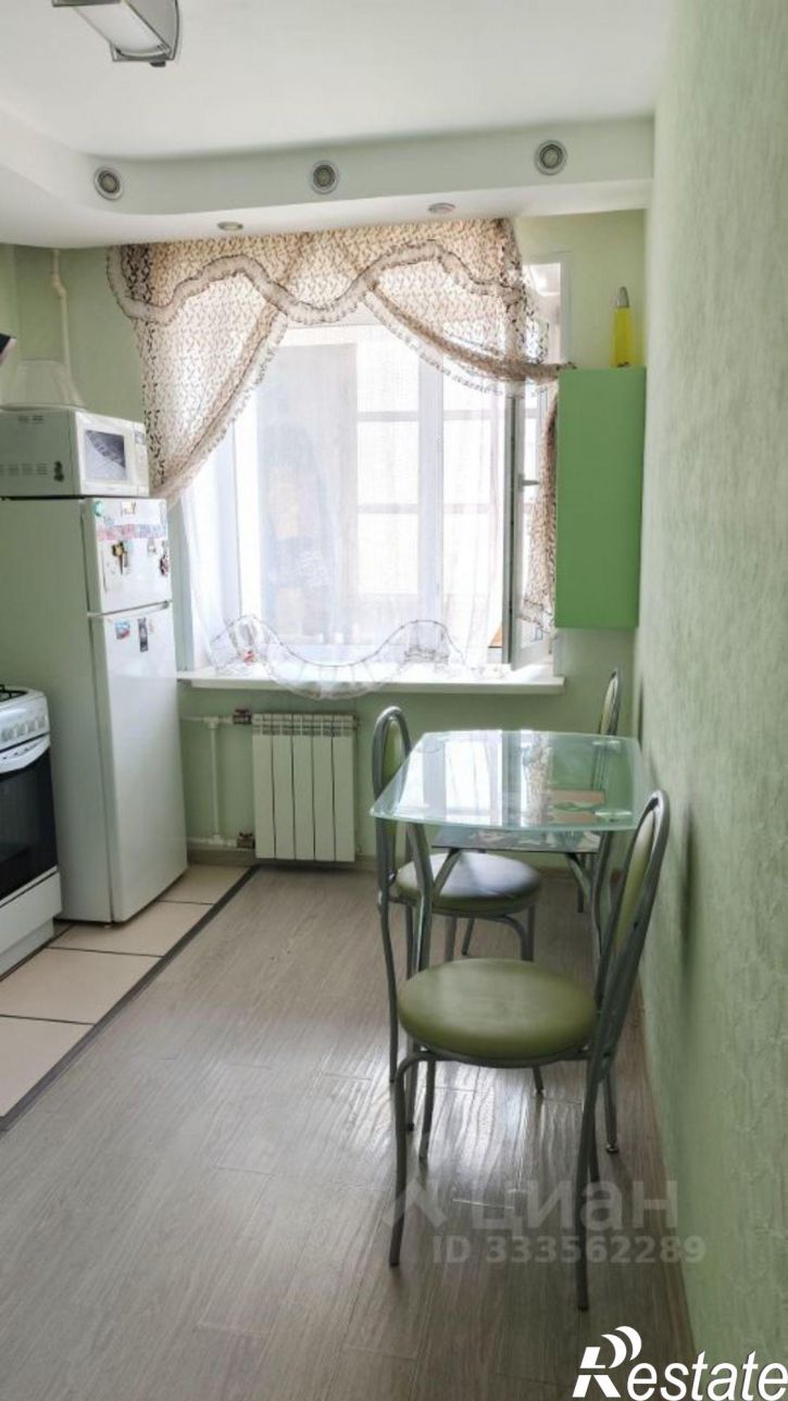 2-комн квартира Омск, улица Масленникова, 23