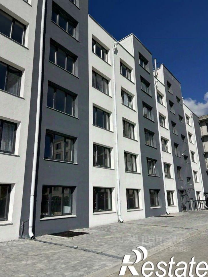 2-комн квартира Ростовка, Михаила Врубеля, 3А