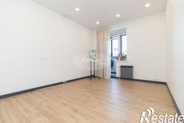 2-комн квартира улица Гусарова, 48,  д. 48