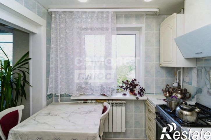 3-комн квартира улица Дианова, 7Б,  д. 7Б