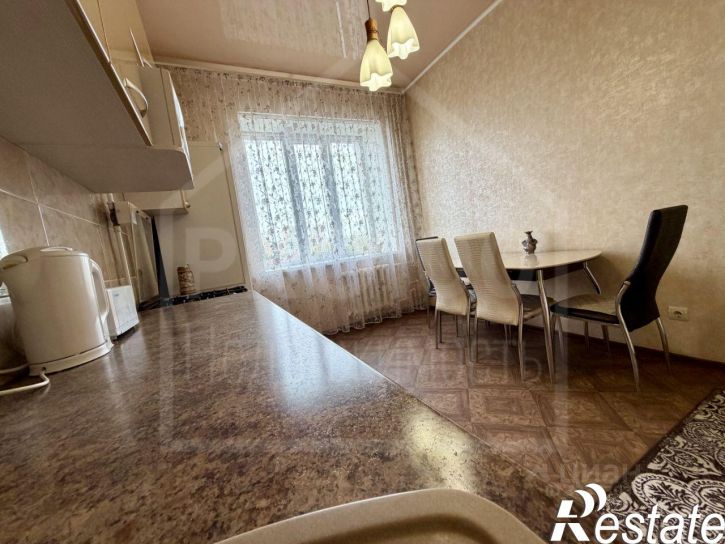 3-комн квартира Октябрьская улица, 98,  д. 98