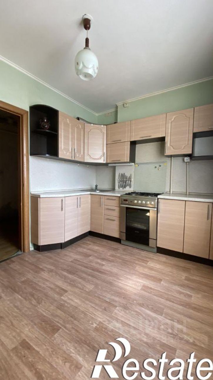 3-комн квартира улица Бородина, 47,  д. 47