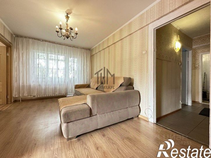 4-комн квартира улица Худенко, 1А,  д. 1А