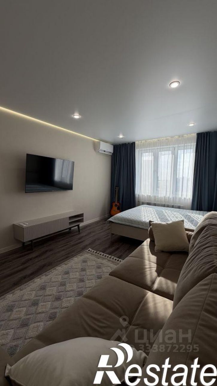 1-комн квартира проспект Комарова, 21 к1,  д. 21 к1