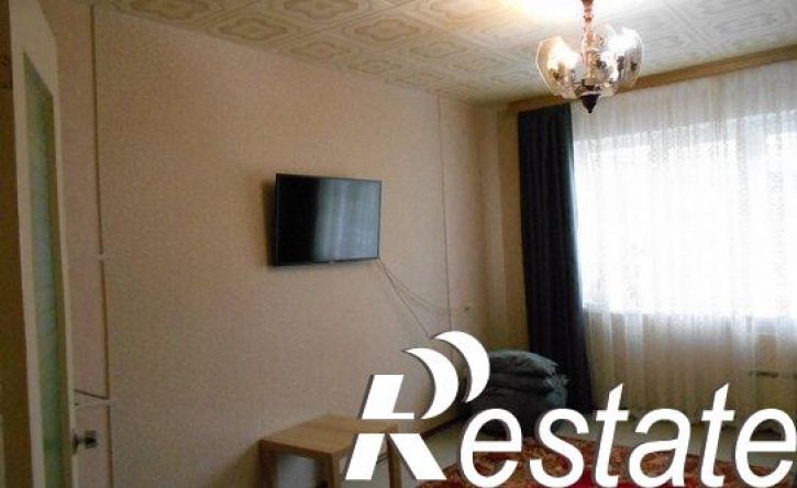 3-комн квартира проспект Комарова, 27/5,  д. 27/5