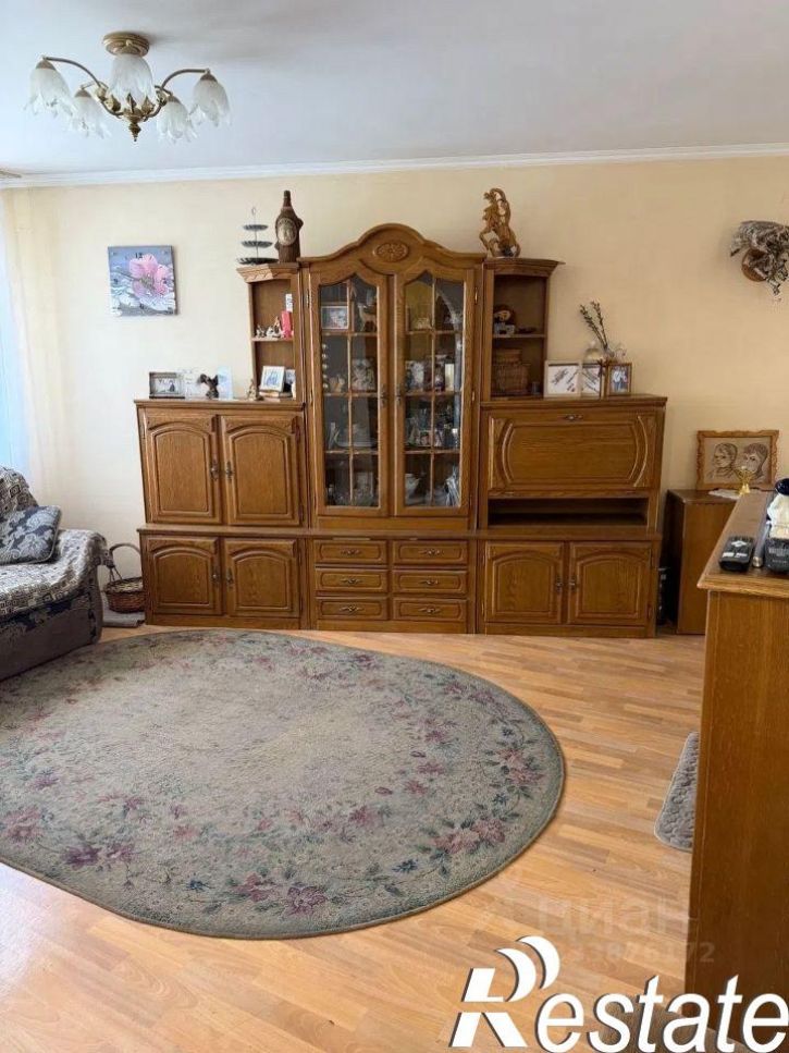 4-комн квартира Съездовская улица, 50,  д. 50