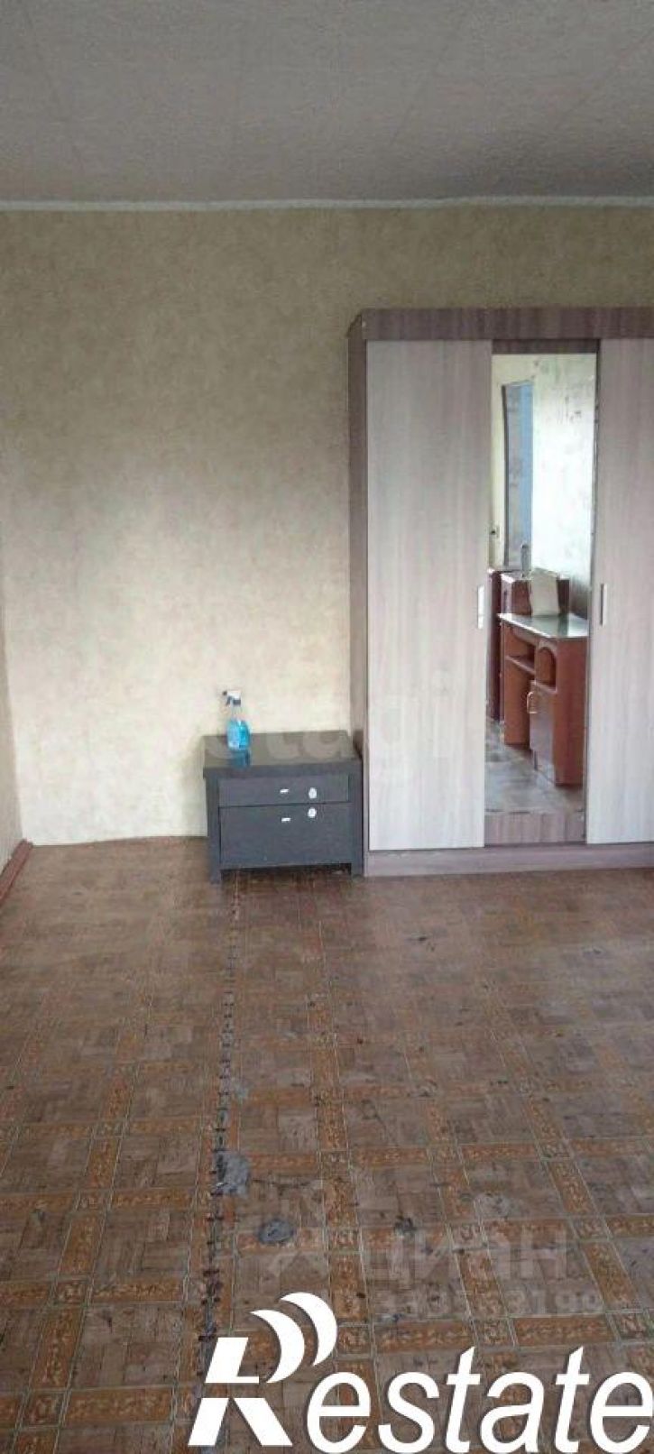 3-комн квартира ул Улыбина, 1,  д. 1