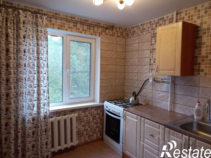 3-комн квартира улица Фёдора Крылова, 2,  д. 2