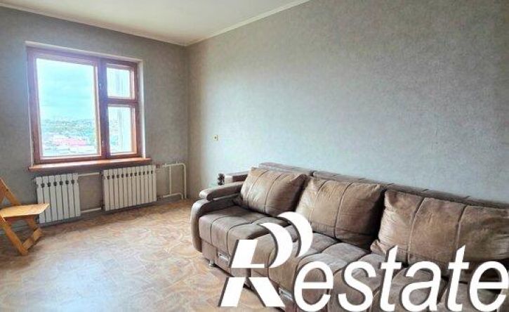 3-комн квартира улица Полторацкого, 64,  д. 64