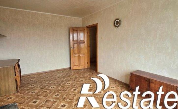 3-комн квартира улица Полторацкого, 64,  д. 64