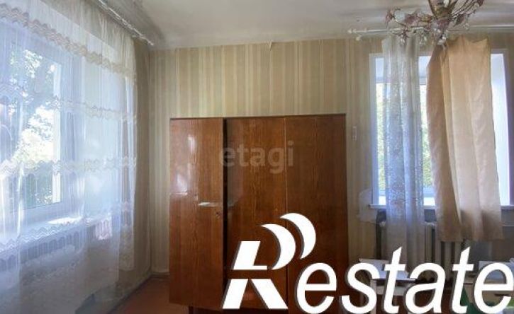 2-комн квартира улица 8-я Линия, 180А,  д. 180А