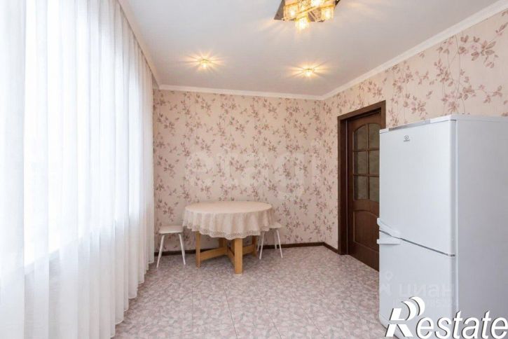 2-комн квартира улица Дианова, 20,  д. 20