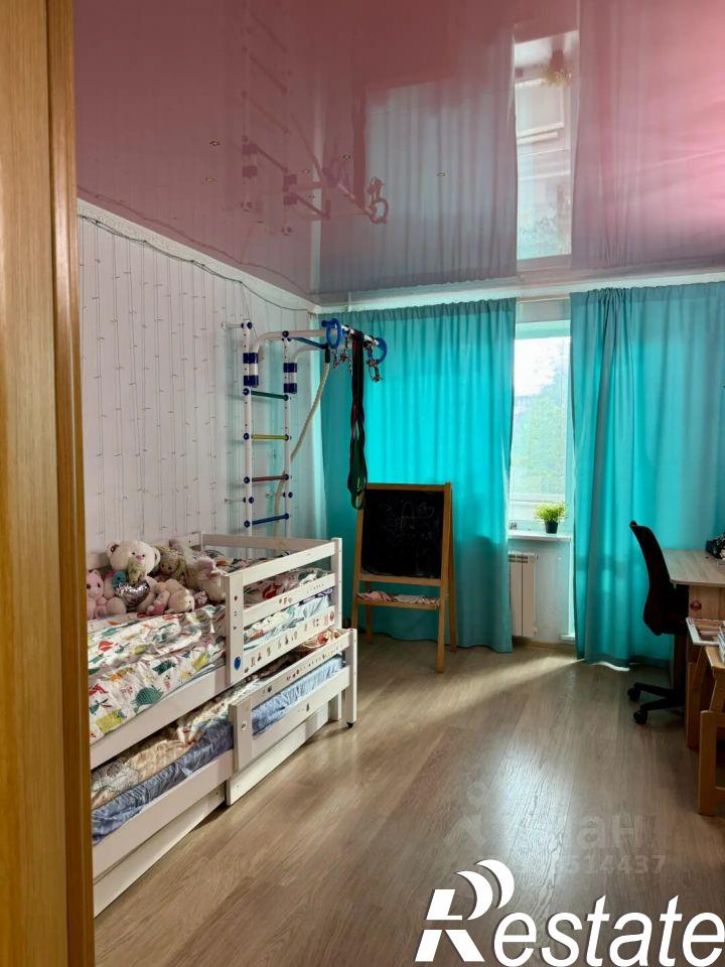 3-комн квартира улица Добровольского, 13,  д. 13